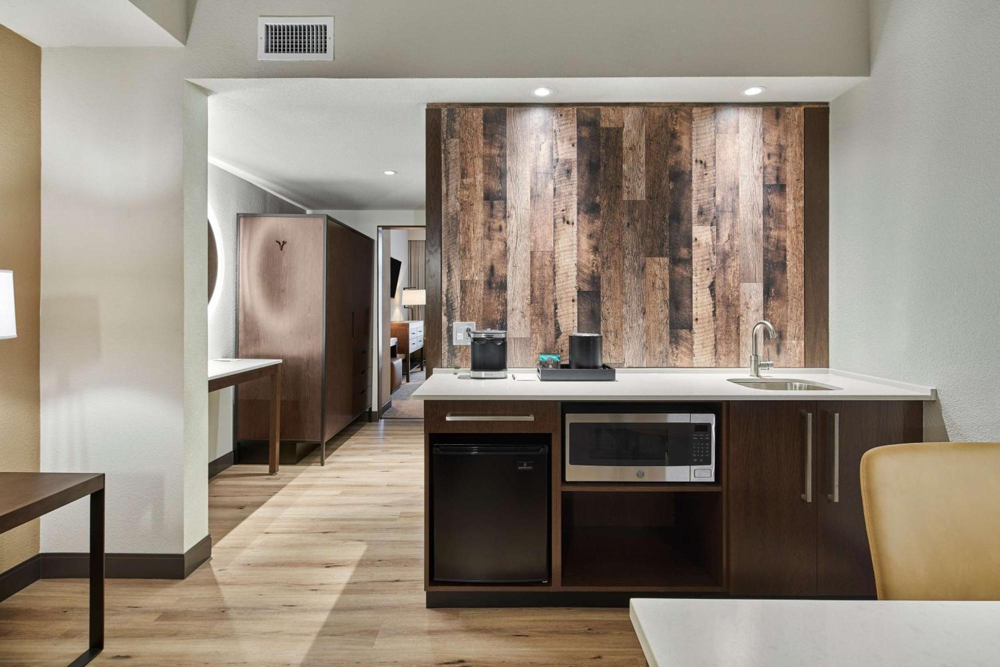 Embassy Suites By Hilton Nashville Downtown Esterno foto