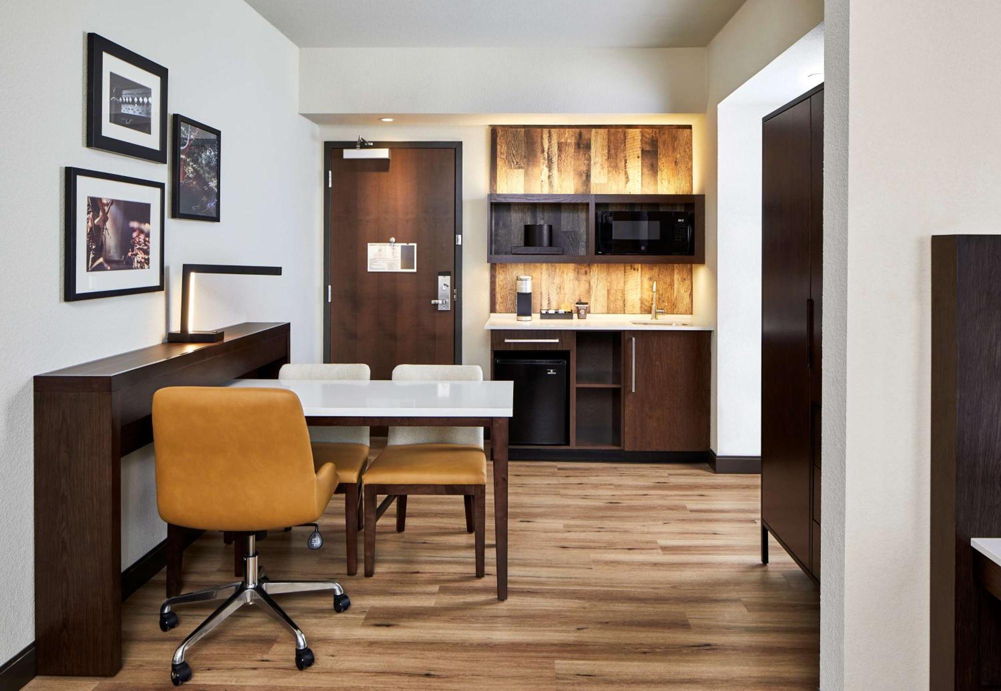 Embassy Suites By Hilton Nashville Downtown Esterno foto