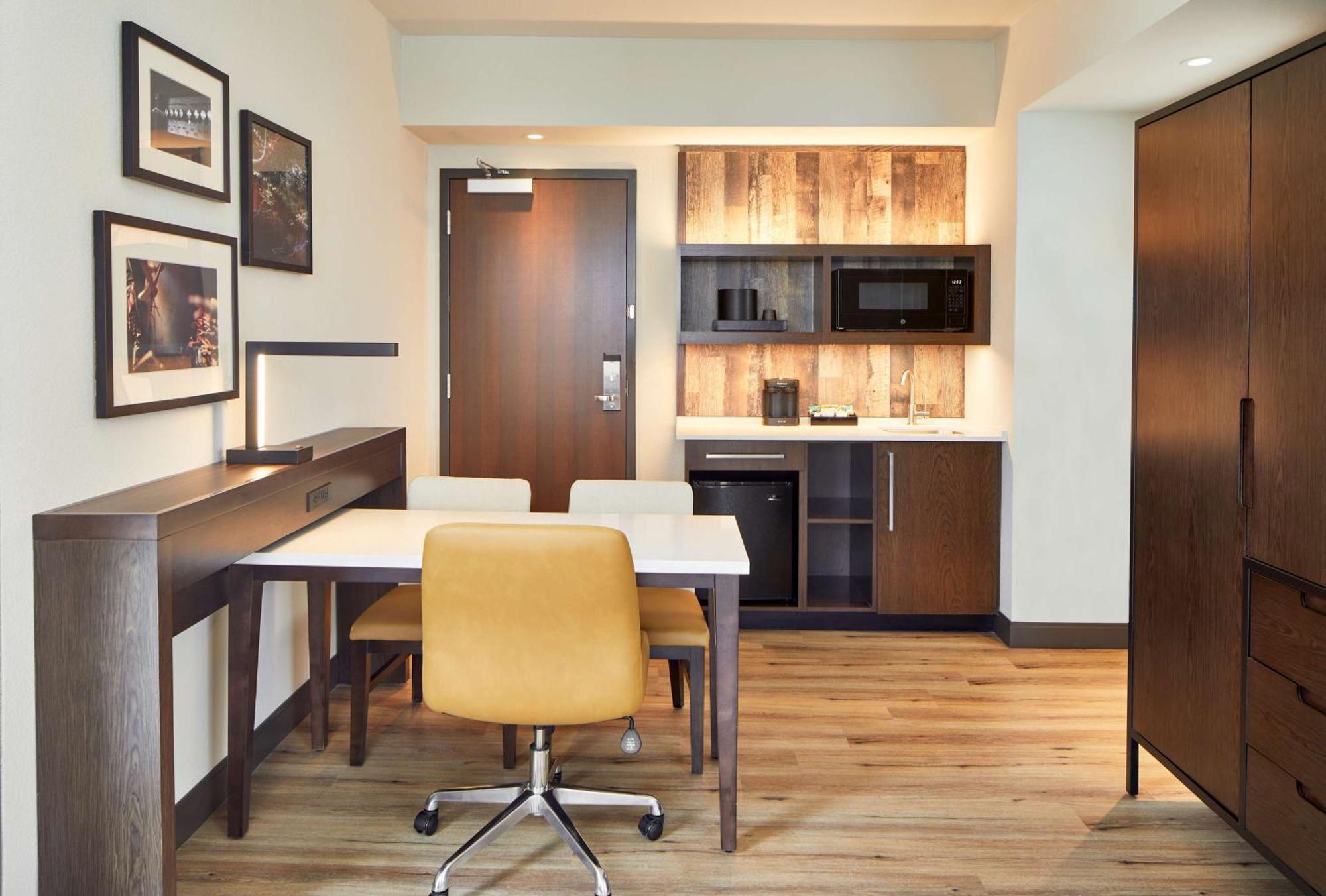 Embassy Suites By Hilton Nashville Downtown Esterno foto