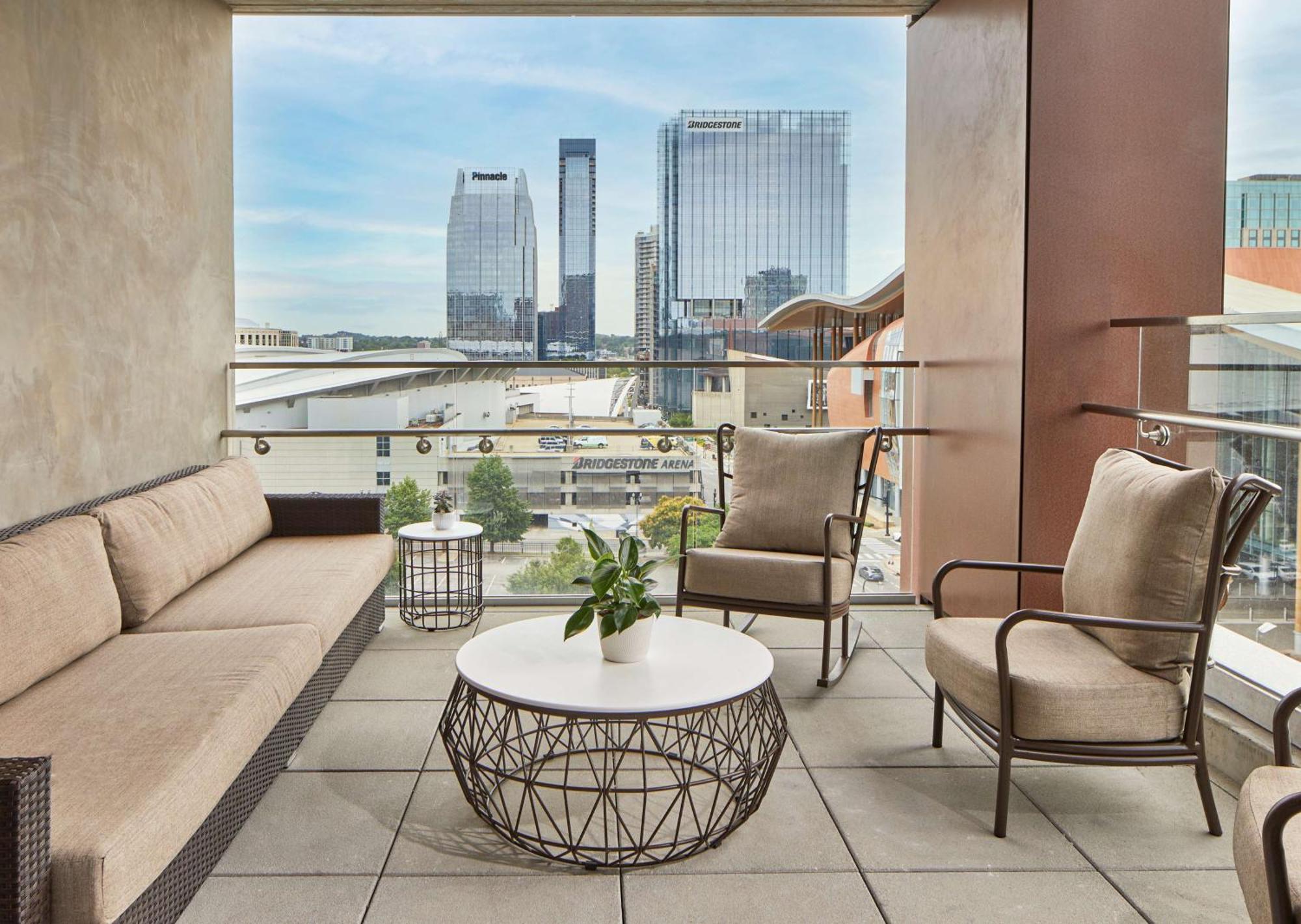 Embassy Suites By Hilton Nashville Downtown Esterno foto